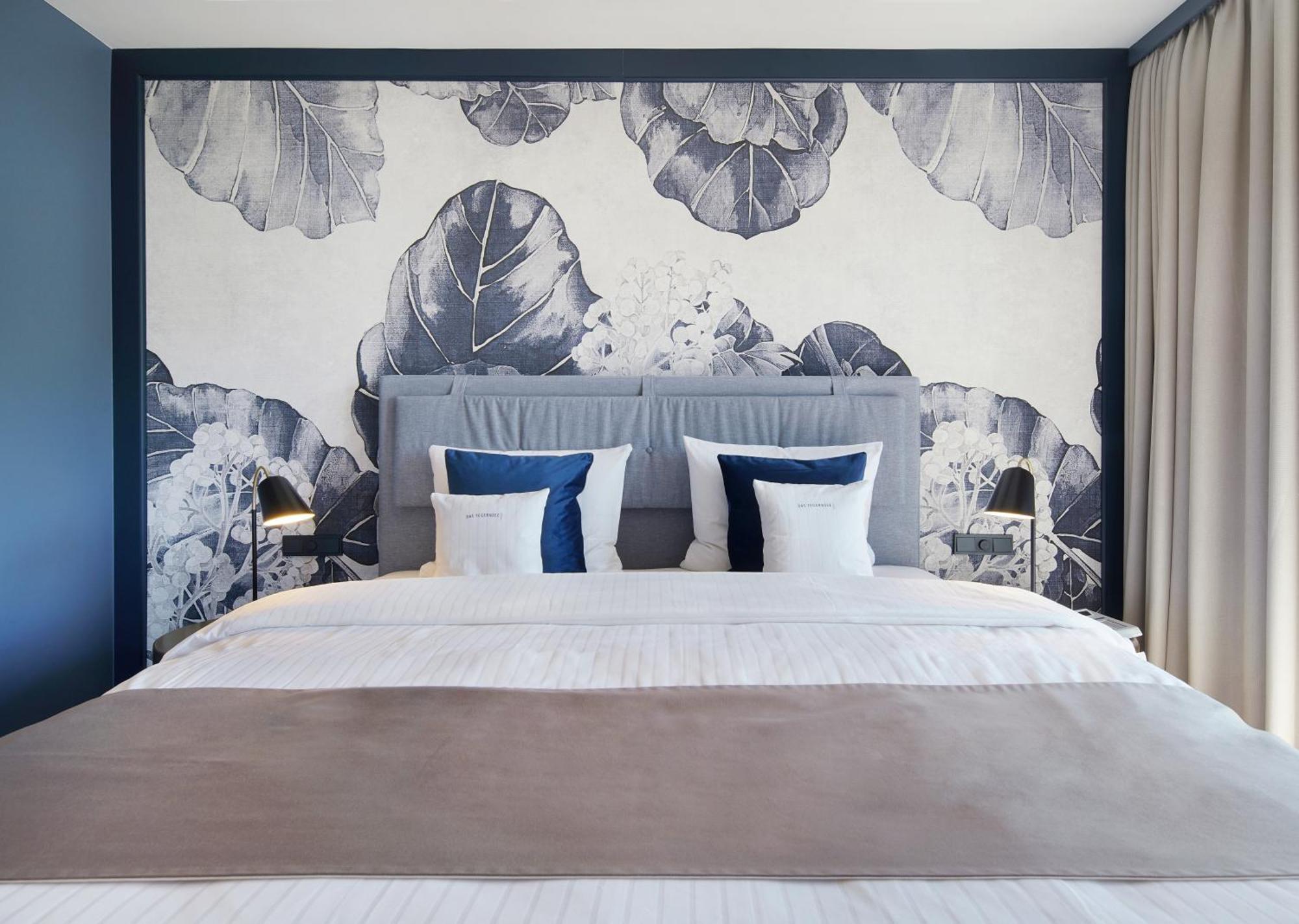 ホテル ダス テーゲルンゼー テガーンゼー エクステリア 写真 A bedroom at the hotel