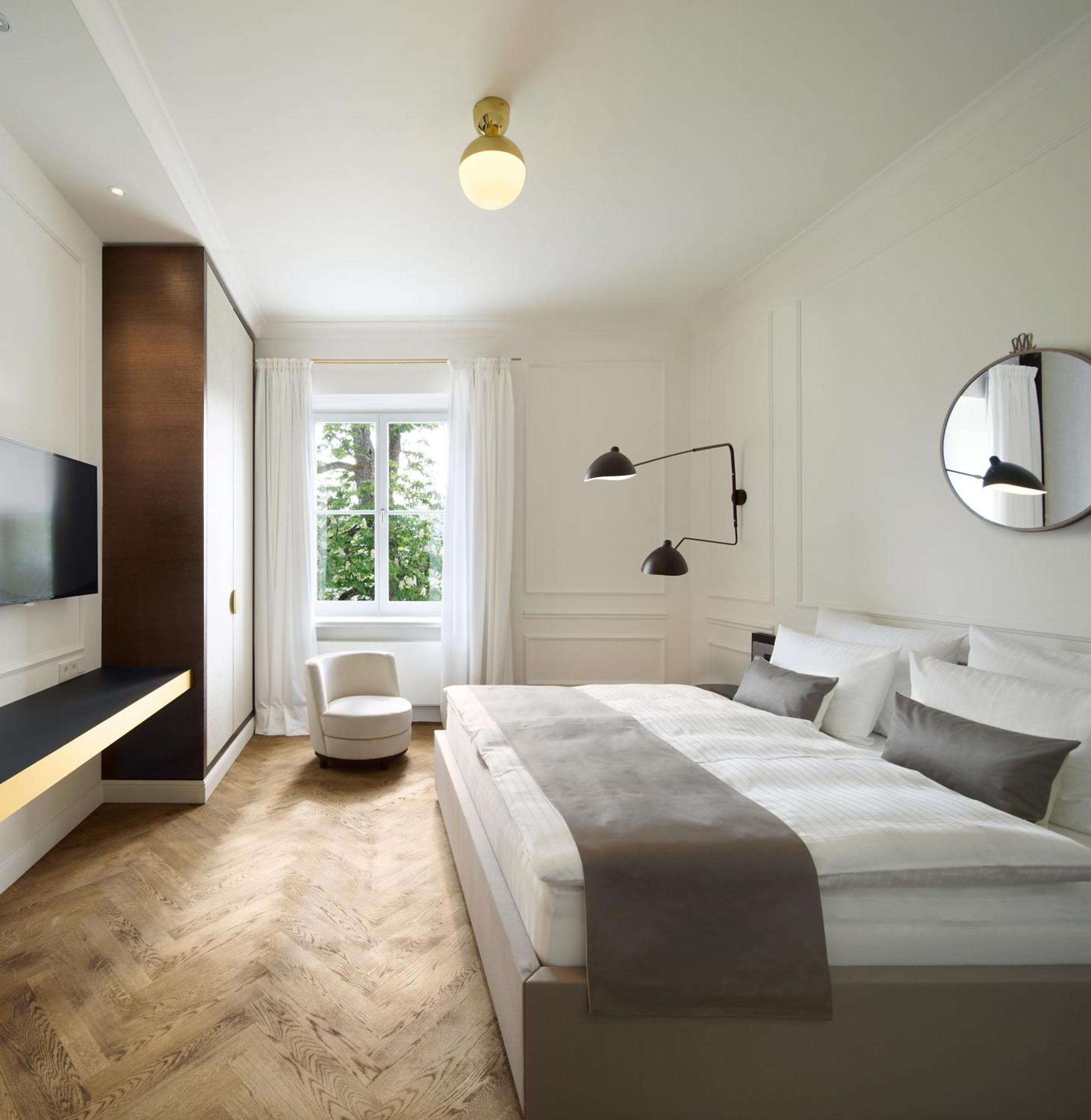 ホテル ダス テーゲルンゼー テガーンゼー エクステリア 写真 A room at the Hotel Axelmannstein